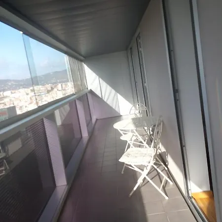 Piso En Centro De La Fira Barcelona Apartment